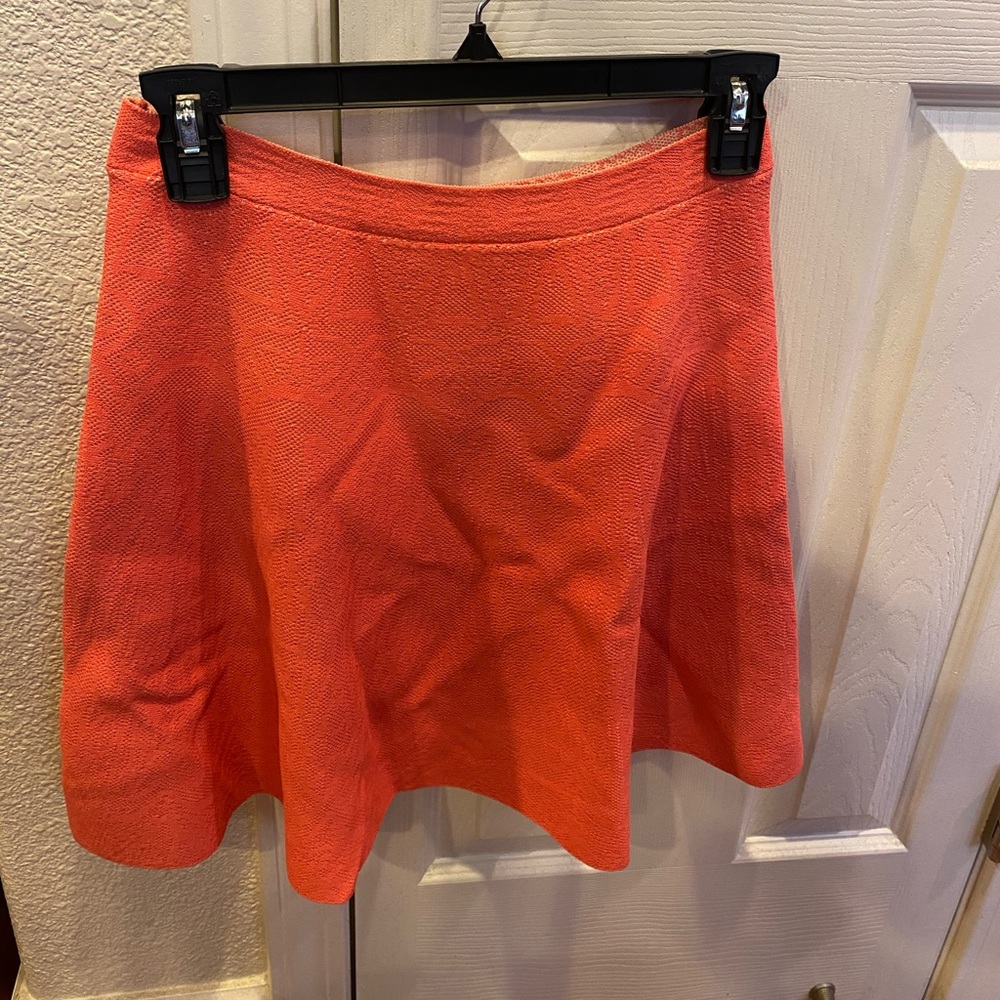 BCBG elastic mini skirt